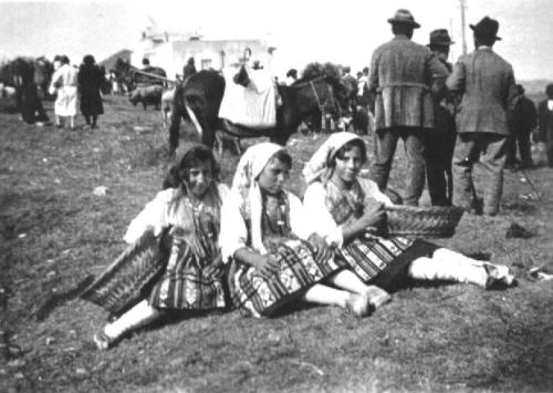 Donne in abito tradizionale Pontelandolfese